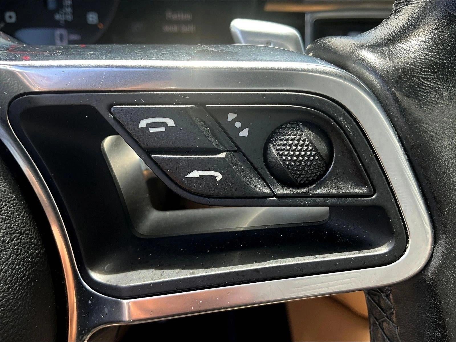 2018 Porsche Macan Base