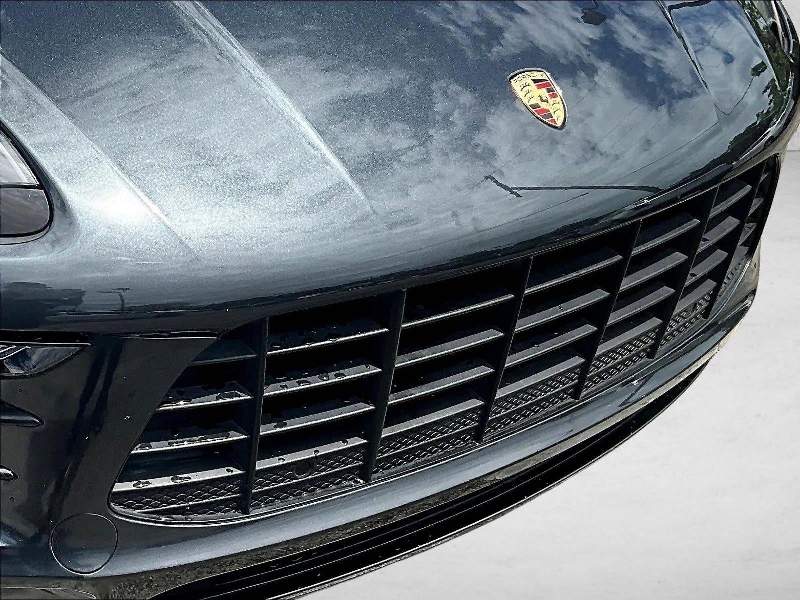 2018 Porsche Macan Base