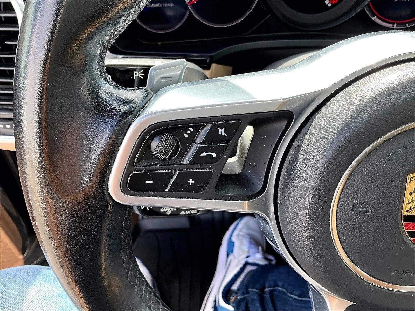 2020 Porsche Cayenne Base