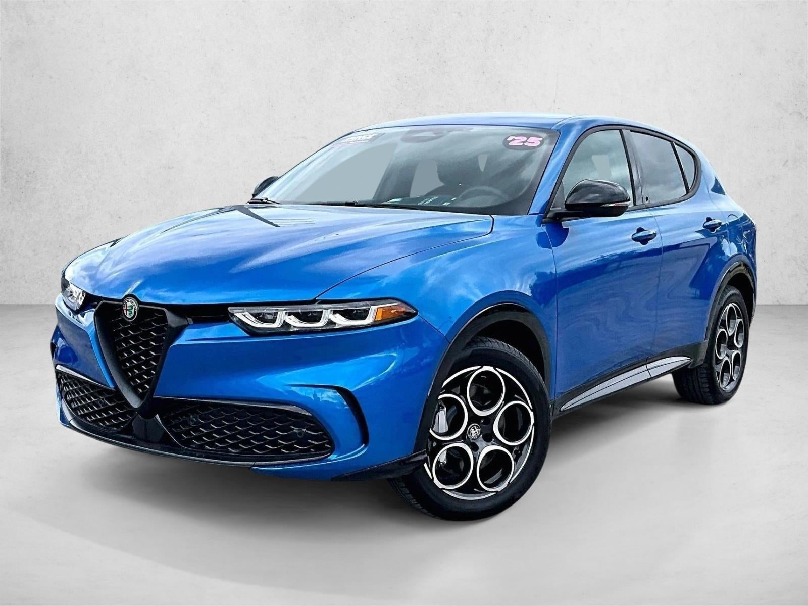 2025 Alfa Romeo Tonale Base