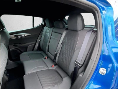 2025 Alfa Romeo Tonale Base