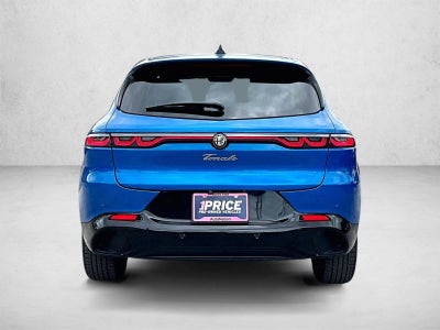 2025 Alfa Romeo Tonale Base