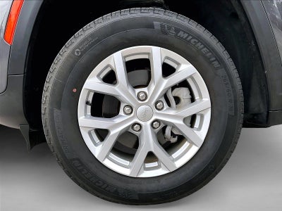 2023 Jeep Grand Cherokee Limited 4x2