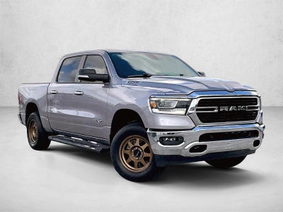 2019 RAM 1500 Big Horn/Lone Star Crew Cab 4x4 5'7" Box