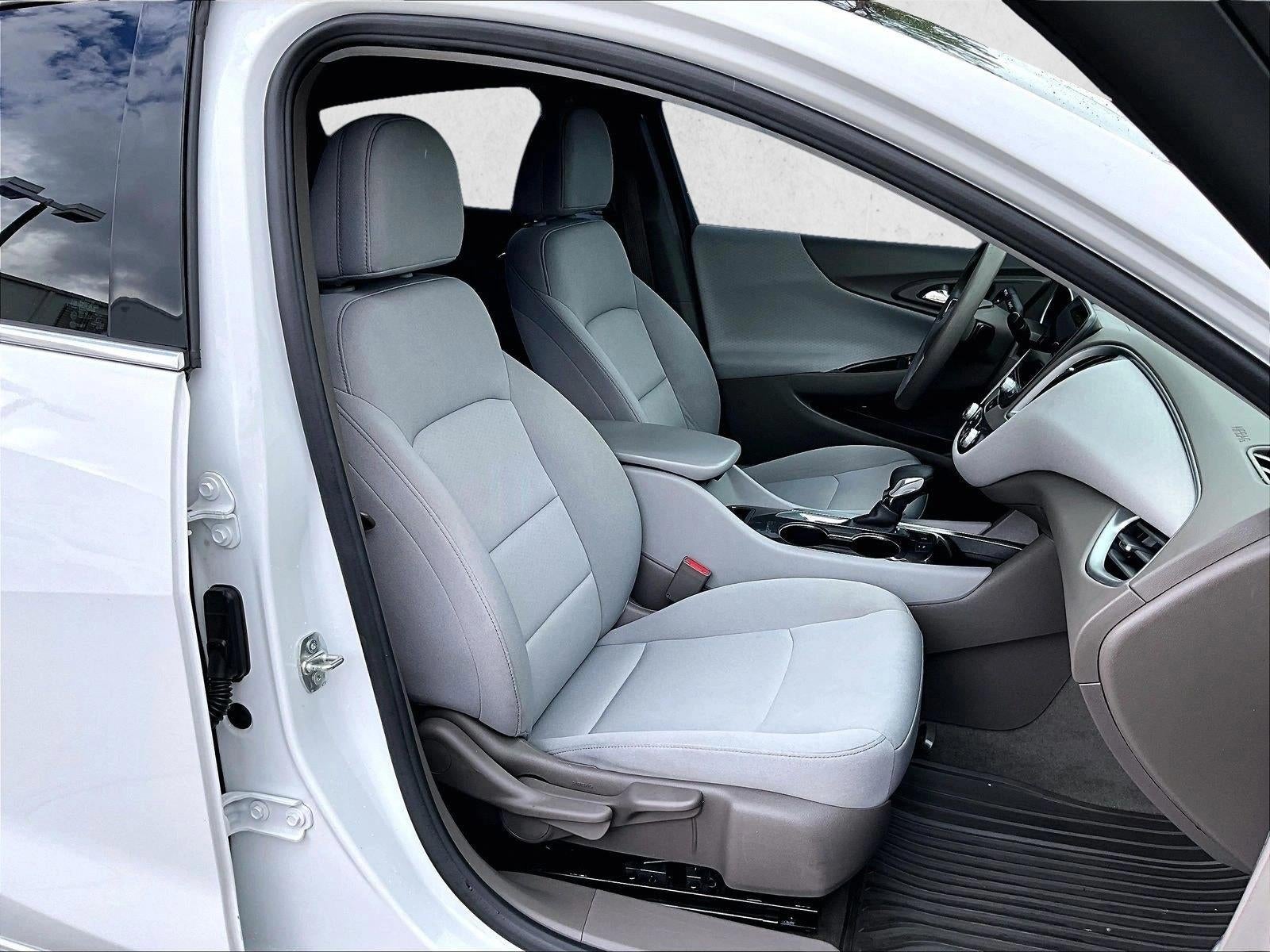 2021 Chevrolet Malibu LS