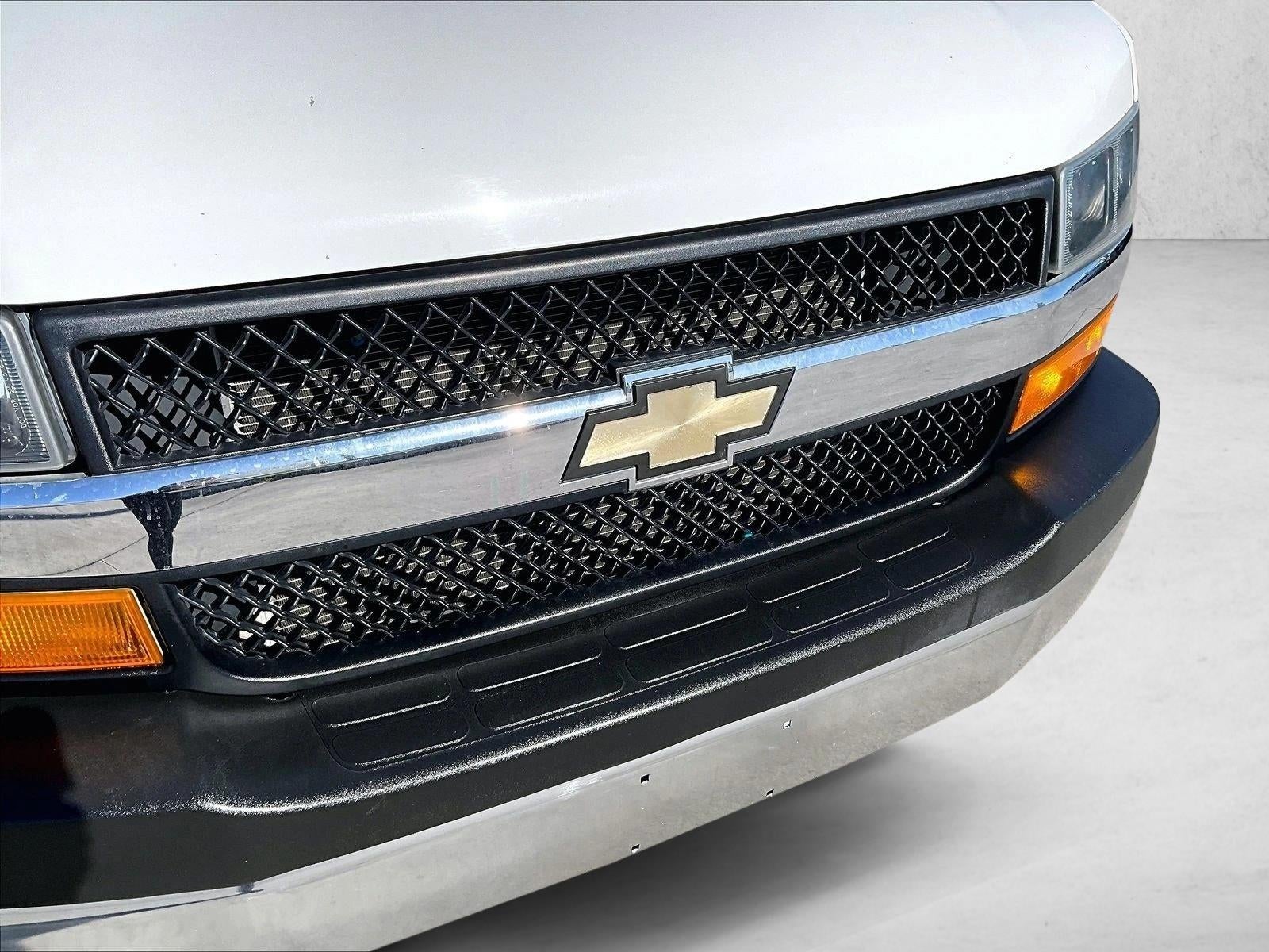 2019 Chevrolet Express Passenger 3500 LT