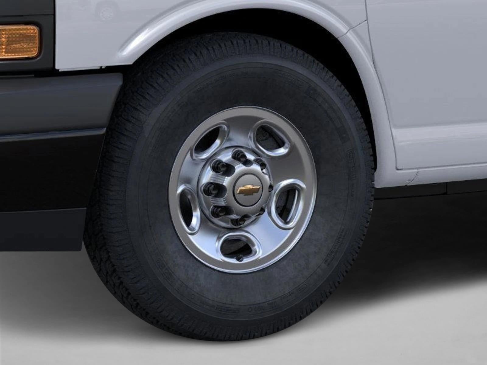 2025 Chevrolet Express Cargo 2500 Base