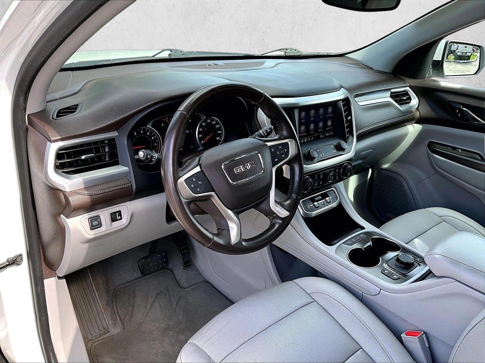 2020 GMC Acadia SLT