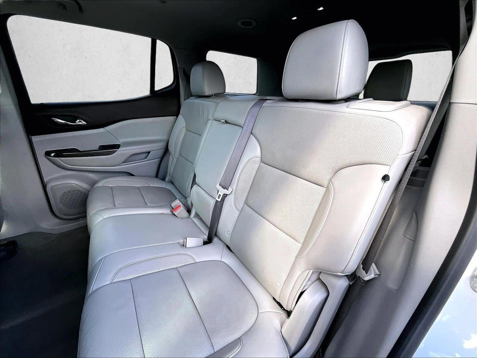 2020 GMC Acadia SLT