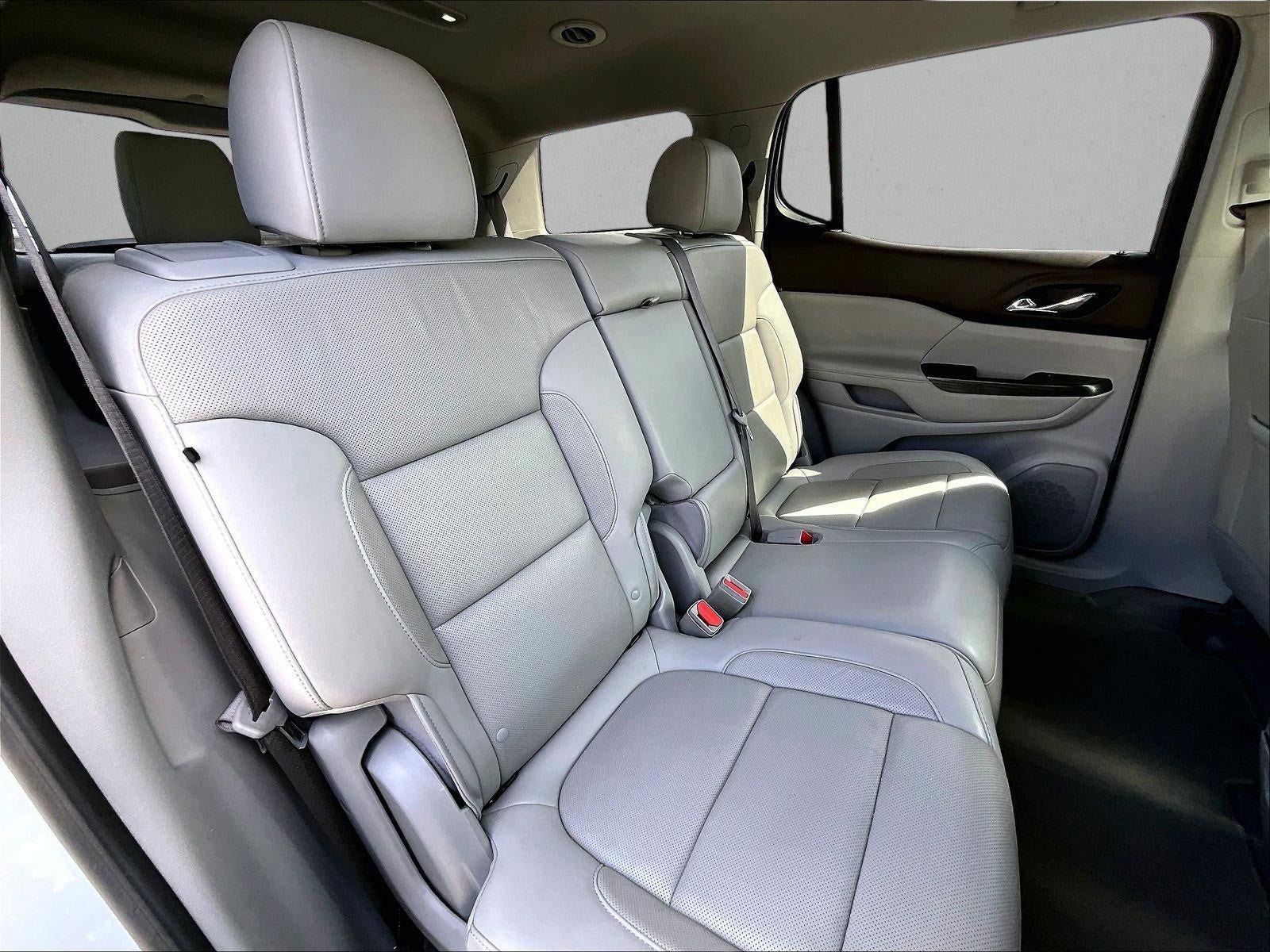 2020 GMC Acadia SLT
