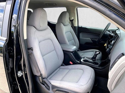 2022 GMC Canyon Elevation Standard