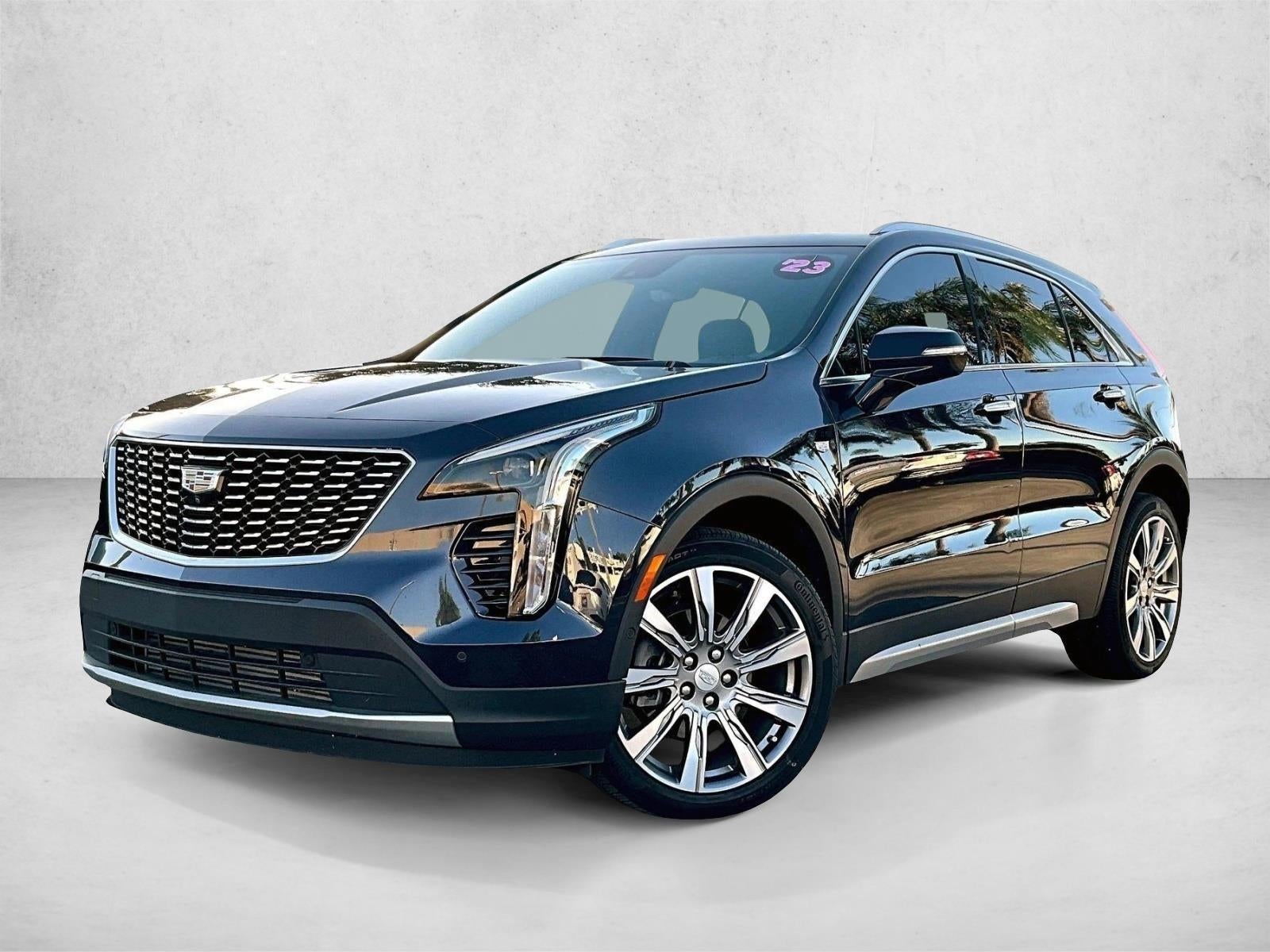 2023 Cadillac XT4 Premium Luxury