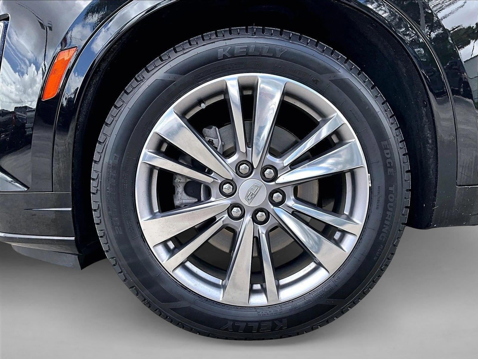 2023 Cadillac XT6 Premium Luxury