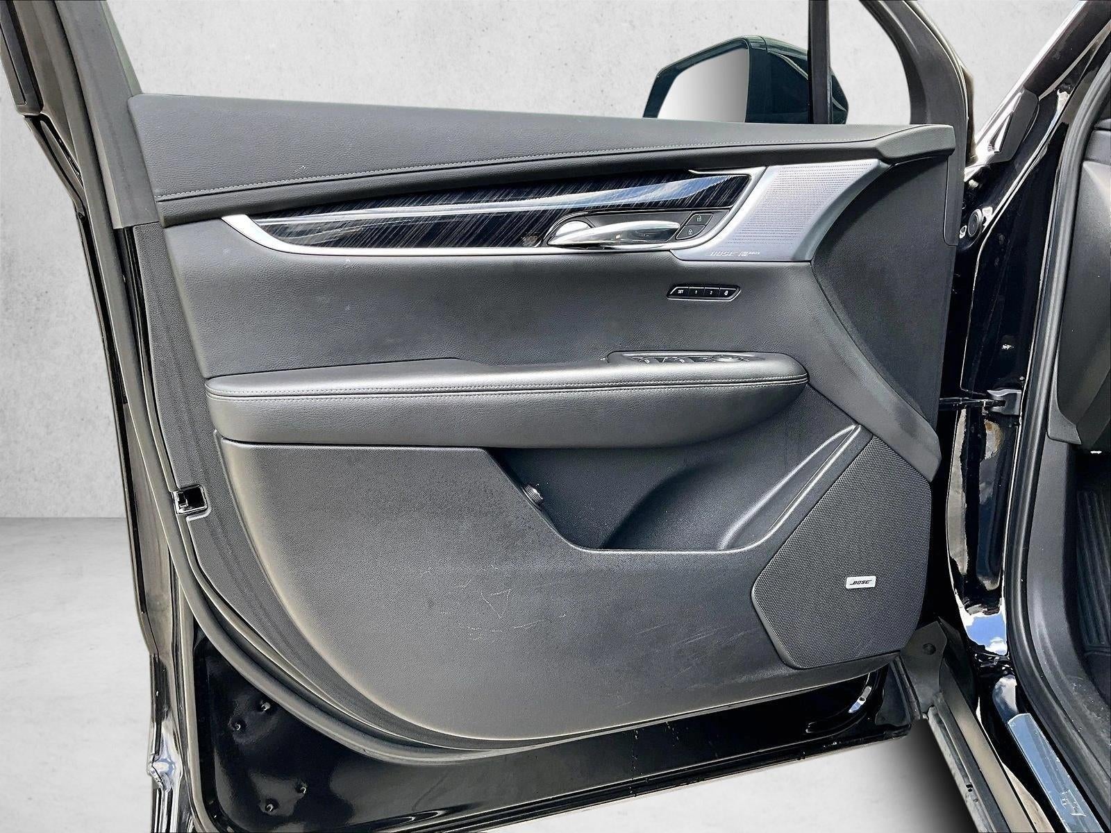 2023 Cadillac XT6 Premium Luxury