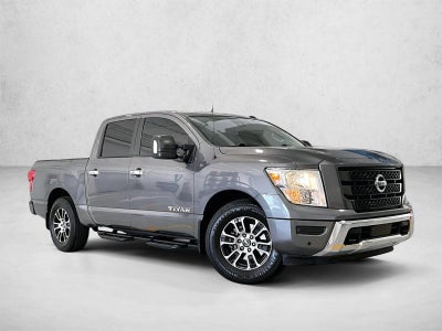 2021 Nissan TITAN Crew Cab SV 4x2
