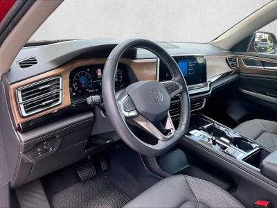 2024 Volkswagen Atlas 2.0T SE w/Technology