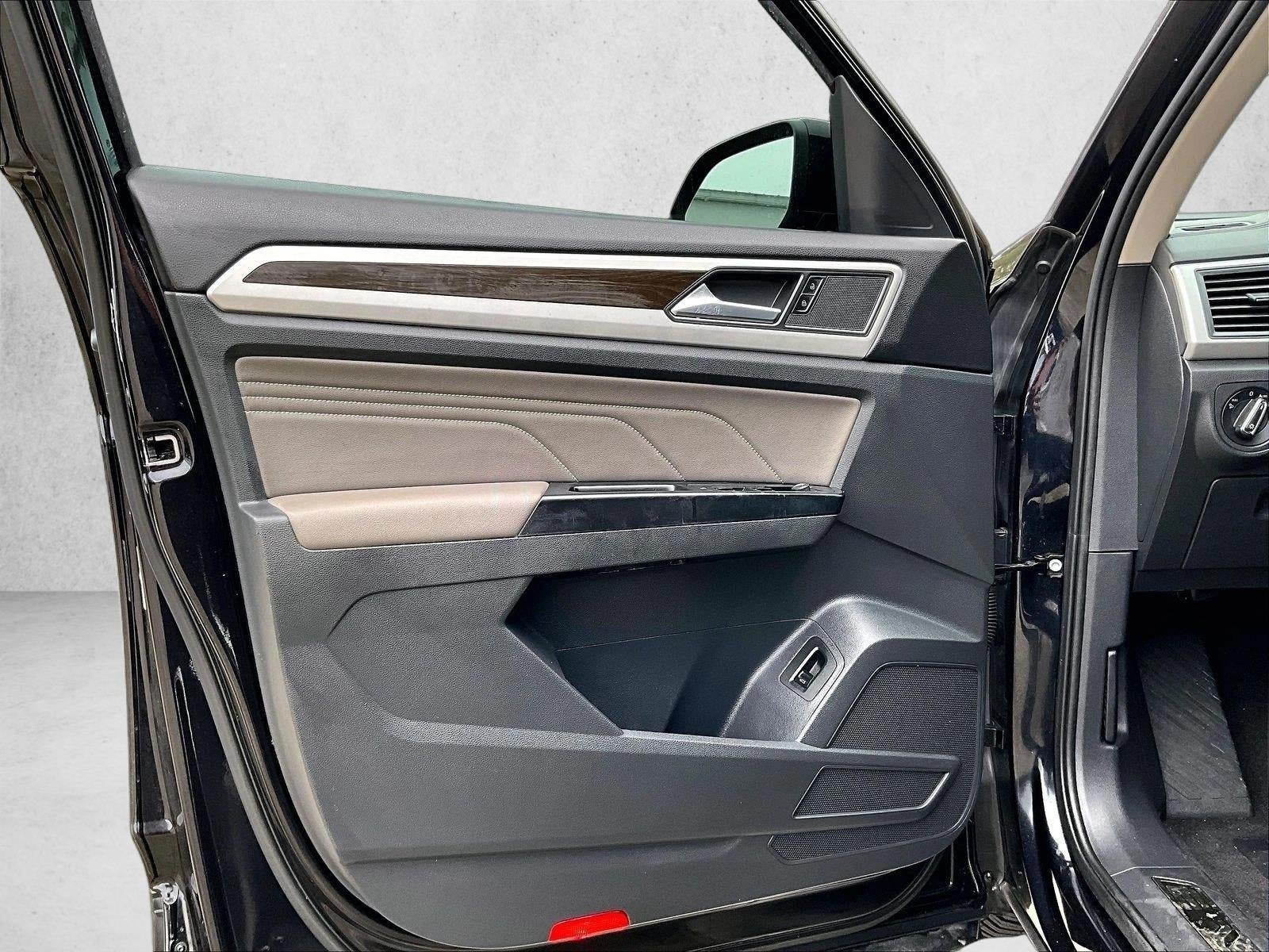 2021 Volkswagen Atlas 2.0T SE w/Technology