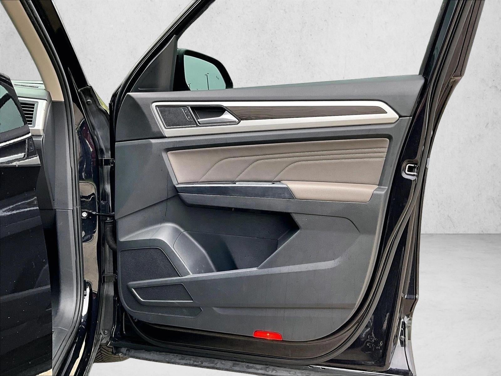 2021 Volkswagen Atlas 2.0T SE w/Technology