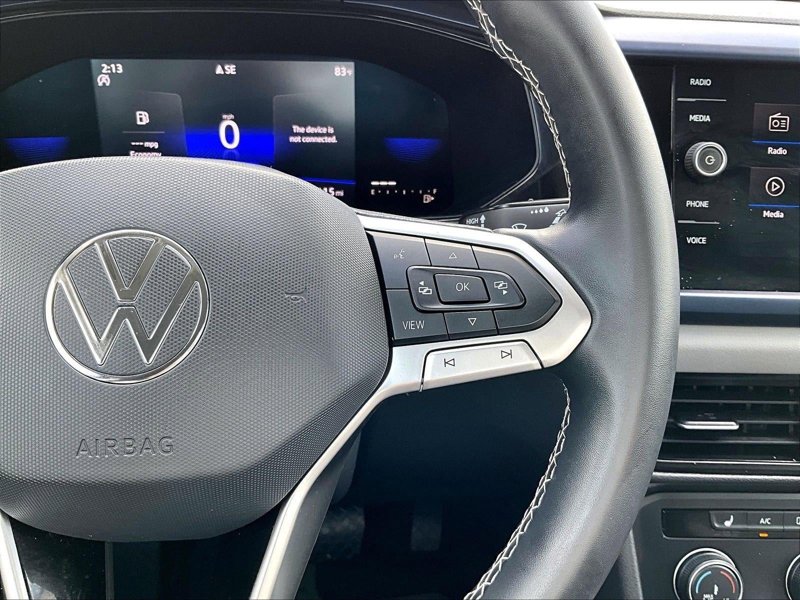 2022 Volkswagen Taos SE