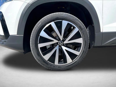 2022 Volkswagen Taos Base