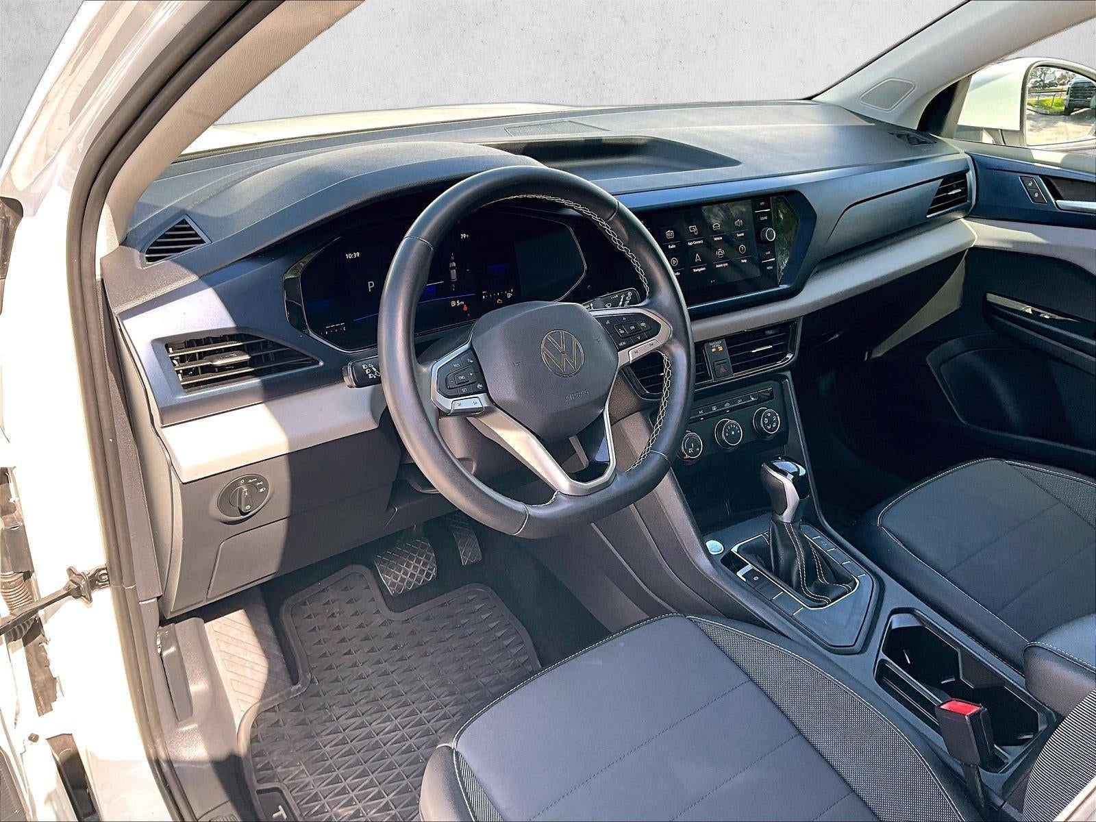 2022 Volkswagen Taos Base