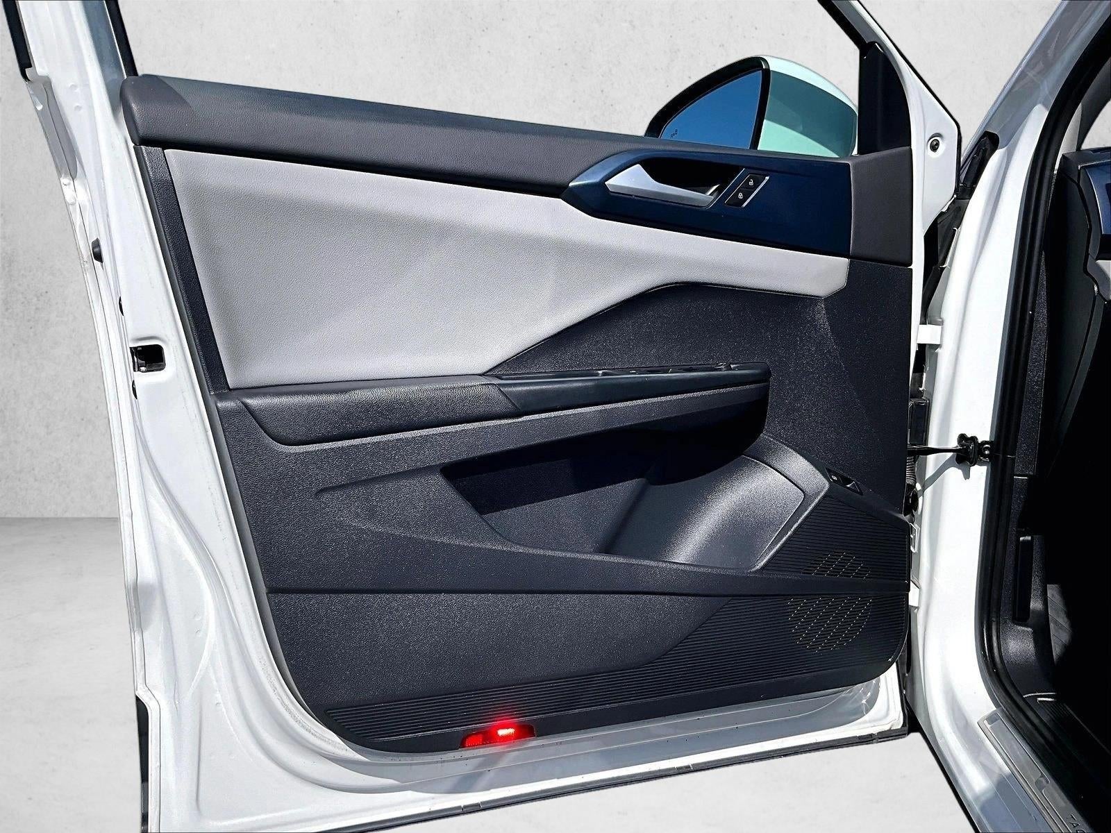 2022 Volkswagen Taos Base