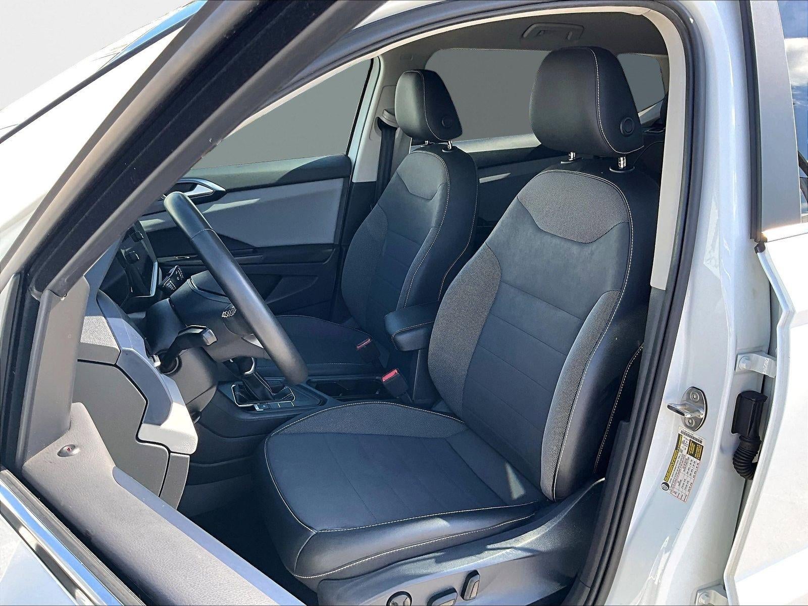 2022 Volkswagen Taos Base