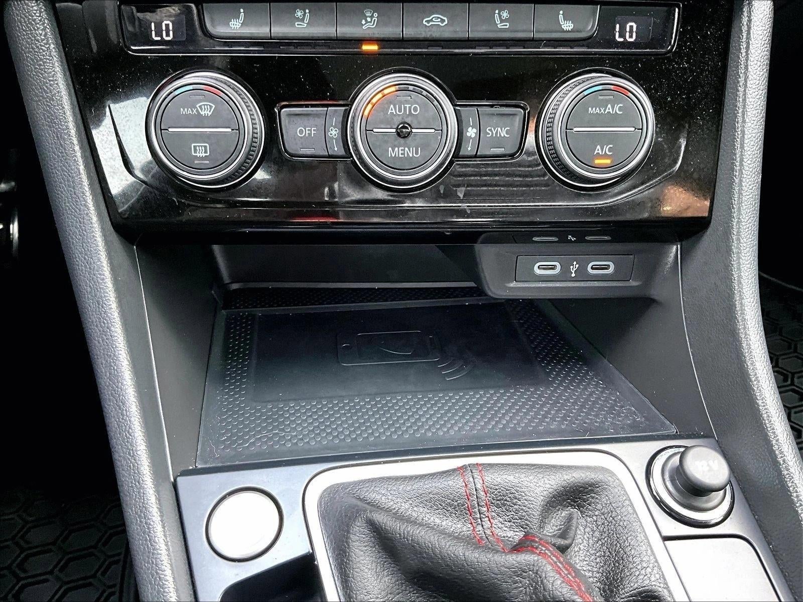 2024 Volkswagen Jetta GLI Autobahn