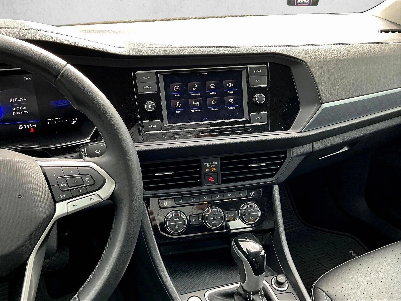 2024 Volkswagen Jetta SE