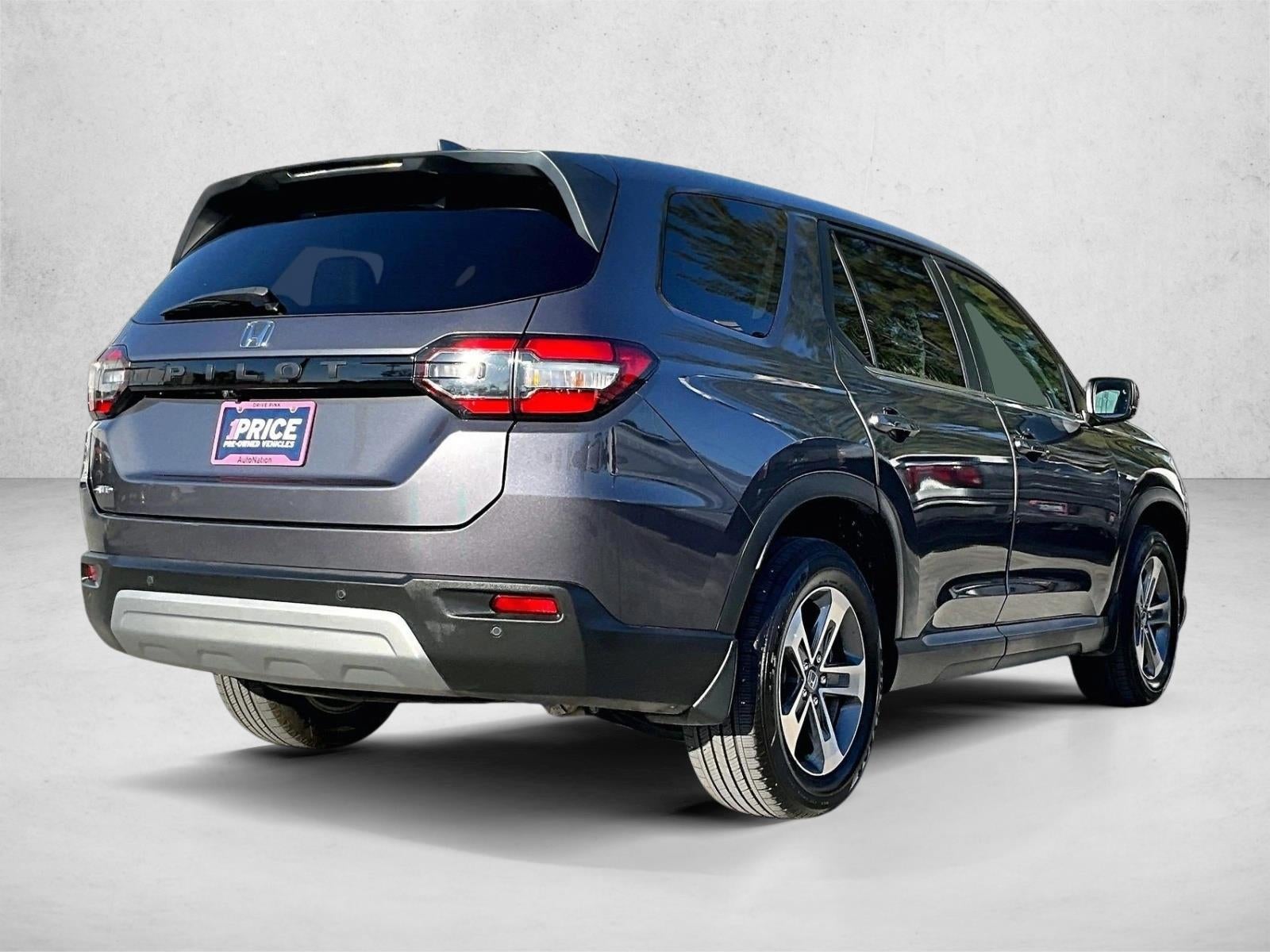 2024 Honda Pilot EX-L 8 Passenger