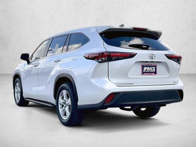 2024 Toyota Highlander LE