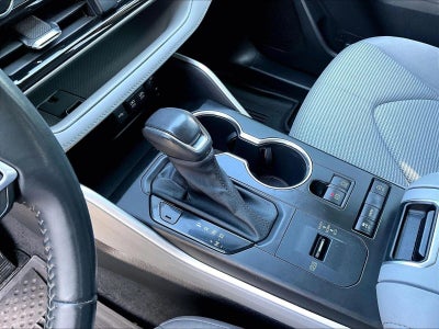 2021 Toyota Highlander LE