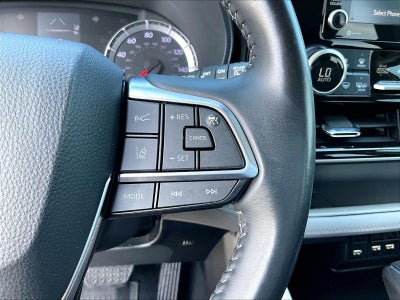2021 Toyota Highlander LE