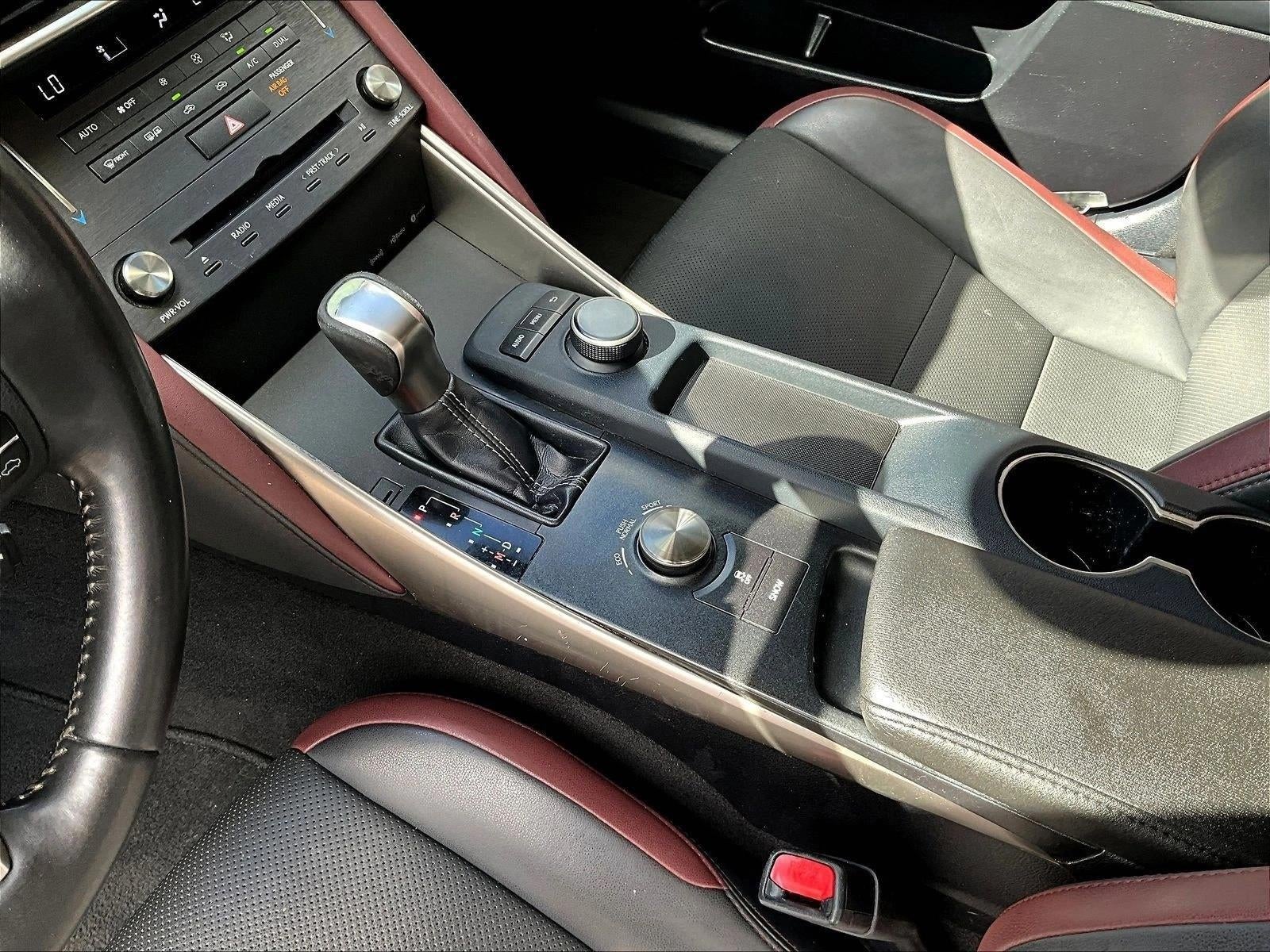 2019 Lexus IS IS 300