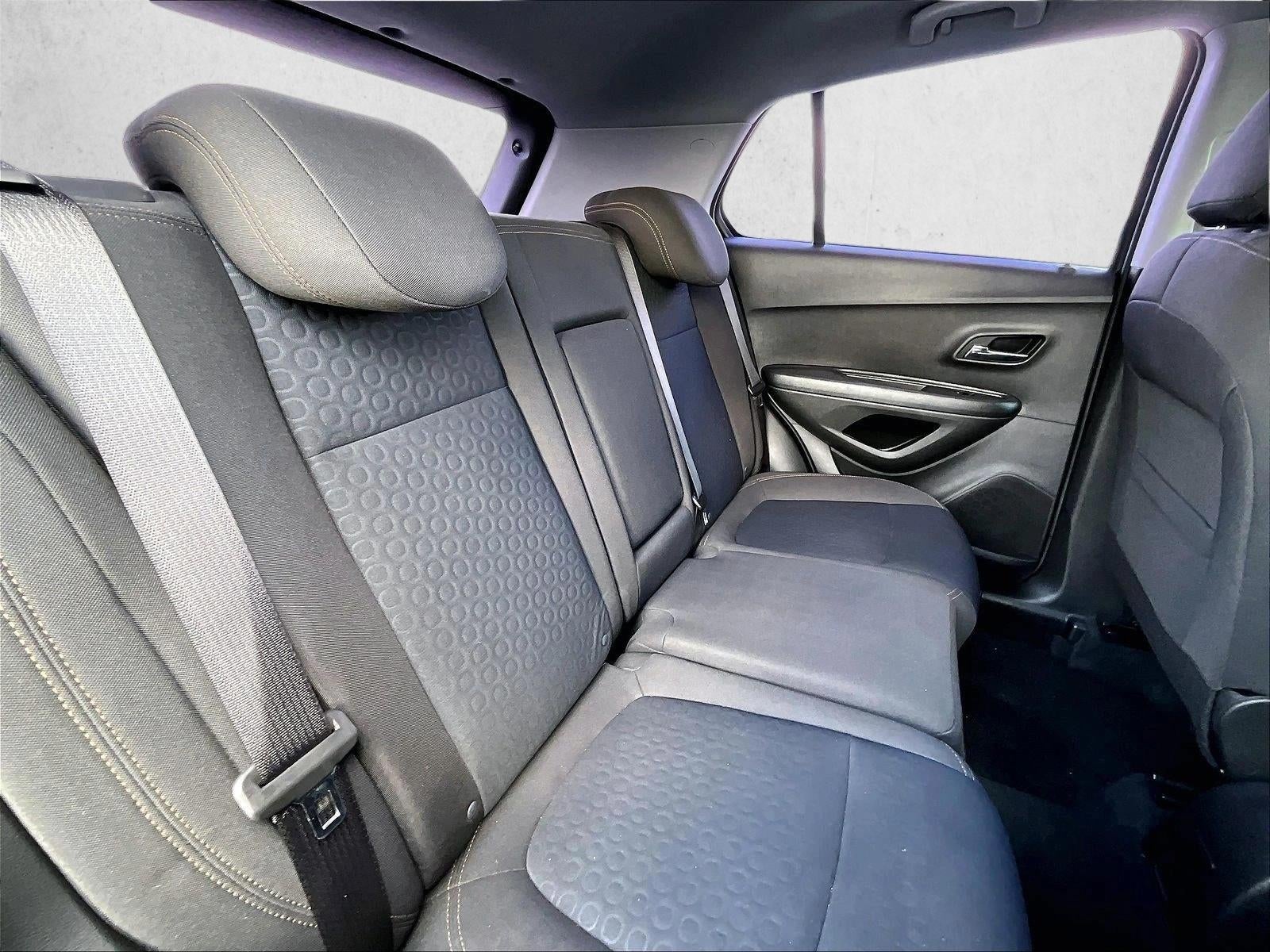 2022 Chevrolet Trax LS