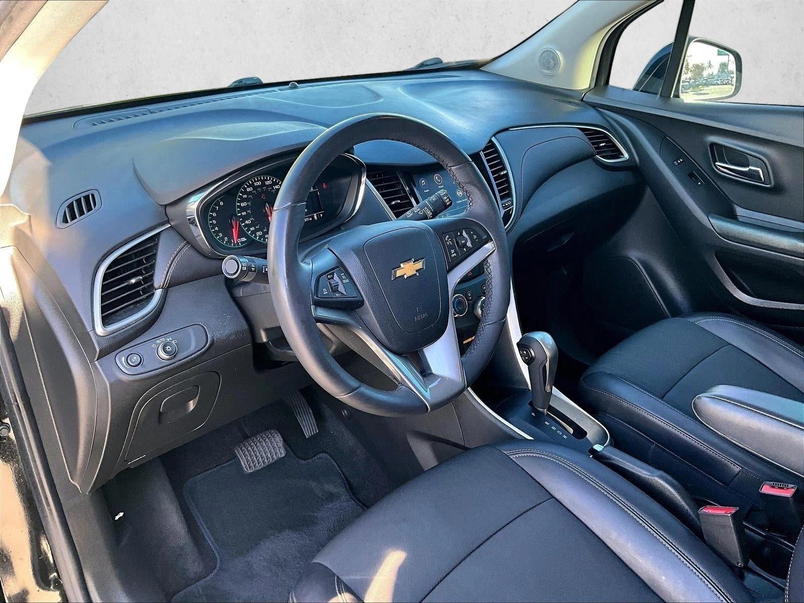 2022 Chevrolet Trax LT Midnight Edition