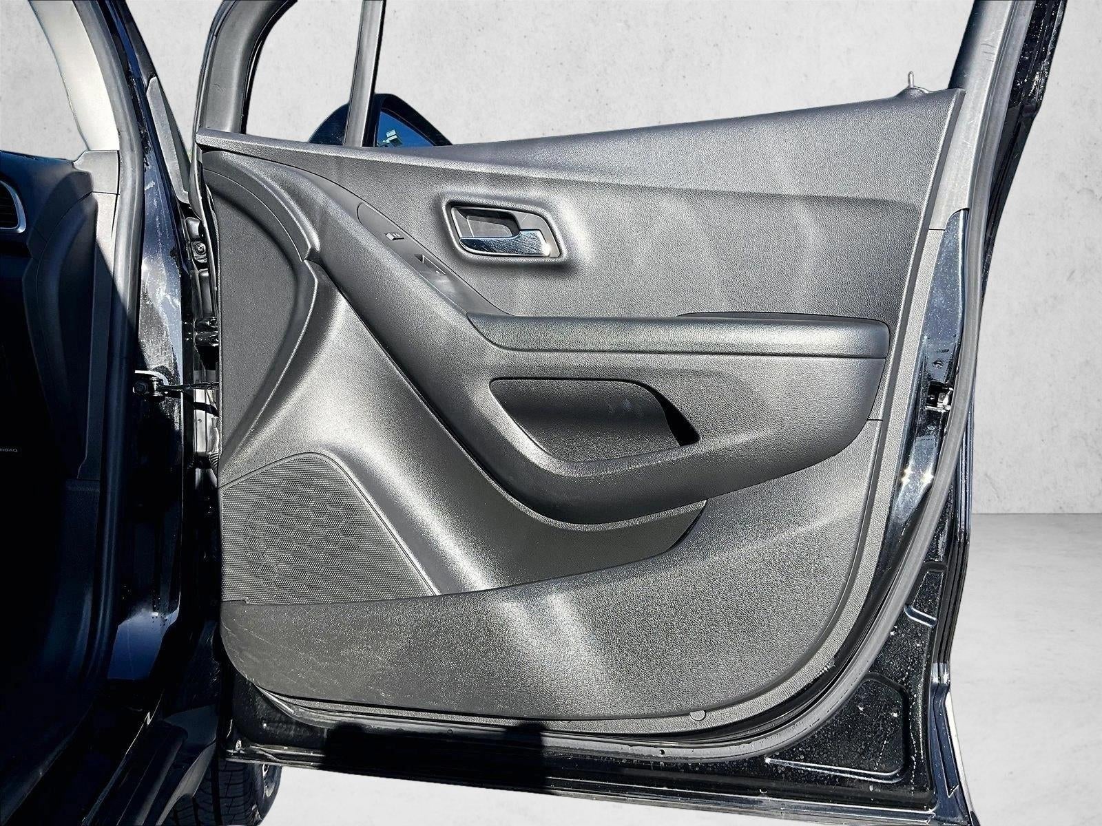 2022 Chevrolet Trax LT Midnight Edition