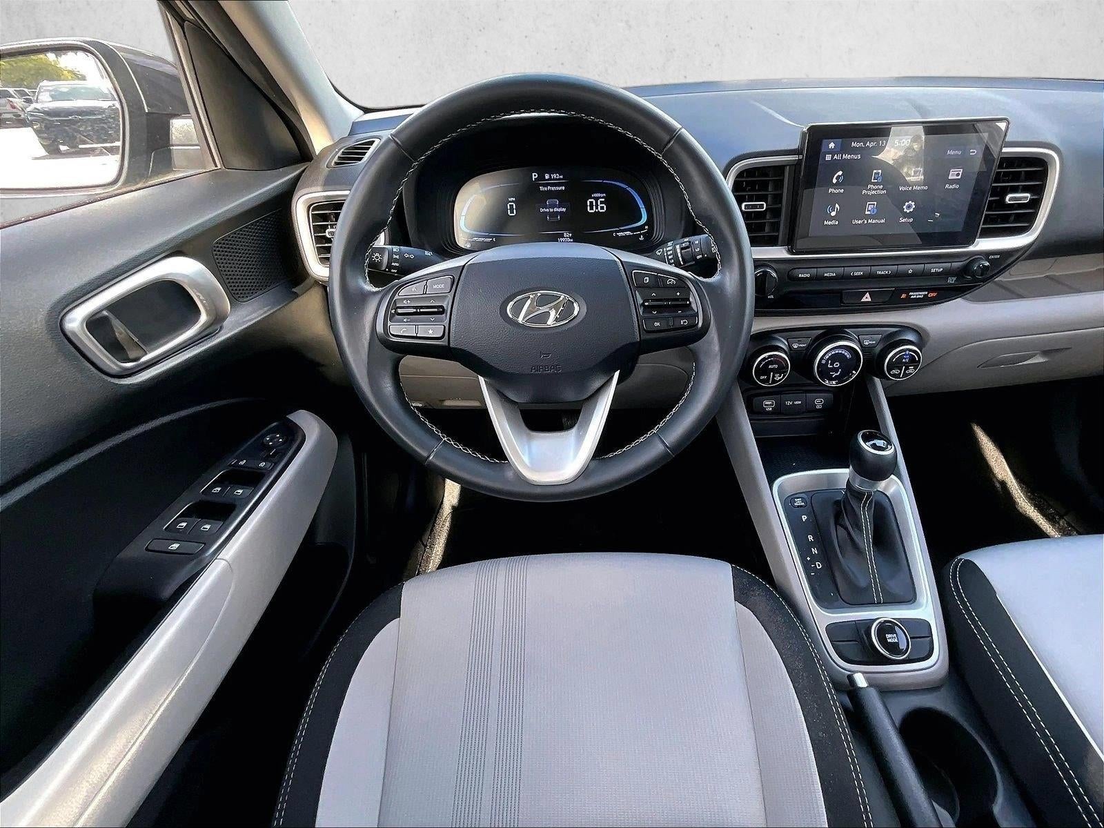 2024 Hyundai Venue SEL