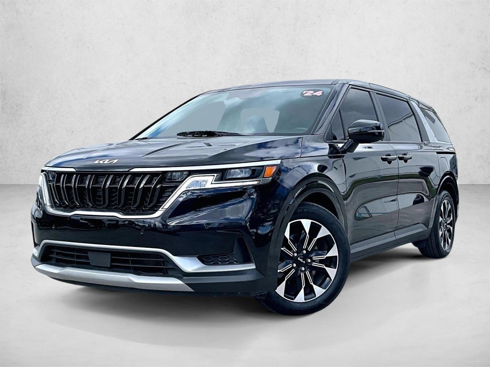 2024 Kia Carnival EX