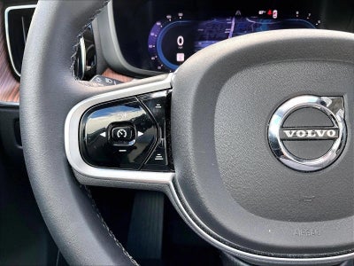 2024 Volvo XC60 Plus Dark Theme