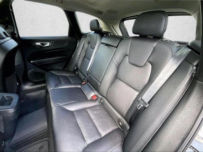 2024 Volvo XC60 Plus Dark Theme