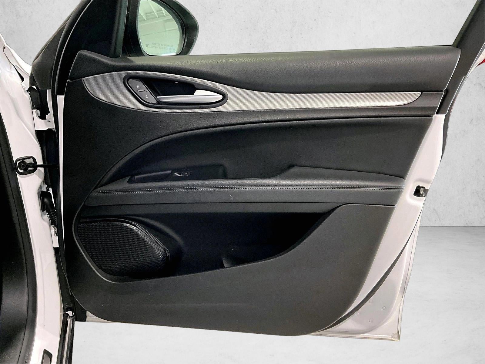 2024 Alfa Romeo Stelvio Ti AWD