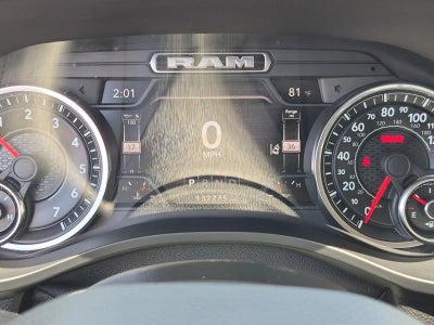 2020 RAM 1500 Laramie Crew Cab 4x4 5'7" Box