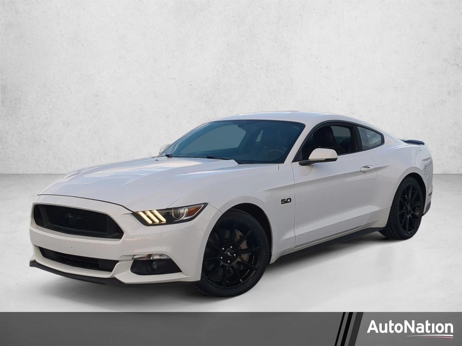 2016 Ford Mustang GT Coupe's photo