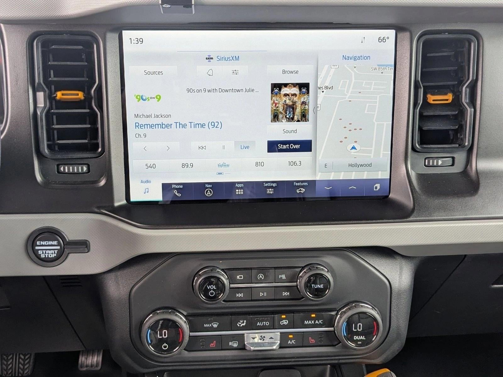 2023 Ford Bronco Base