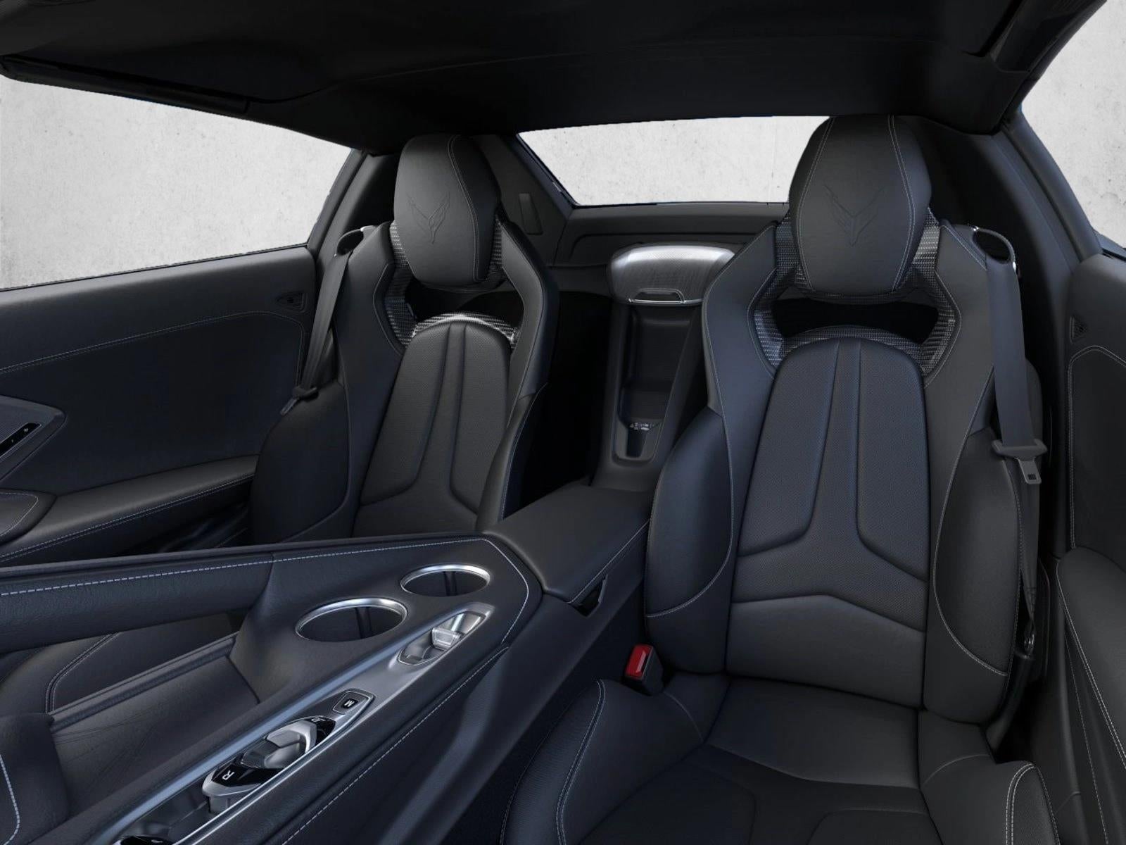 2027 Chevrolet Corvette 2LT - Photo 16