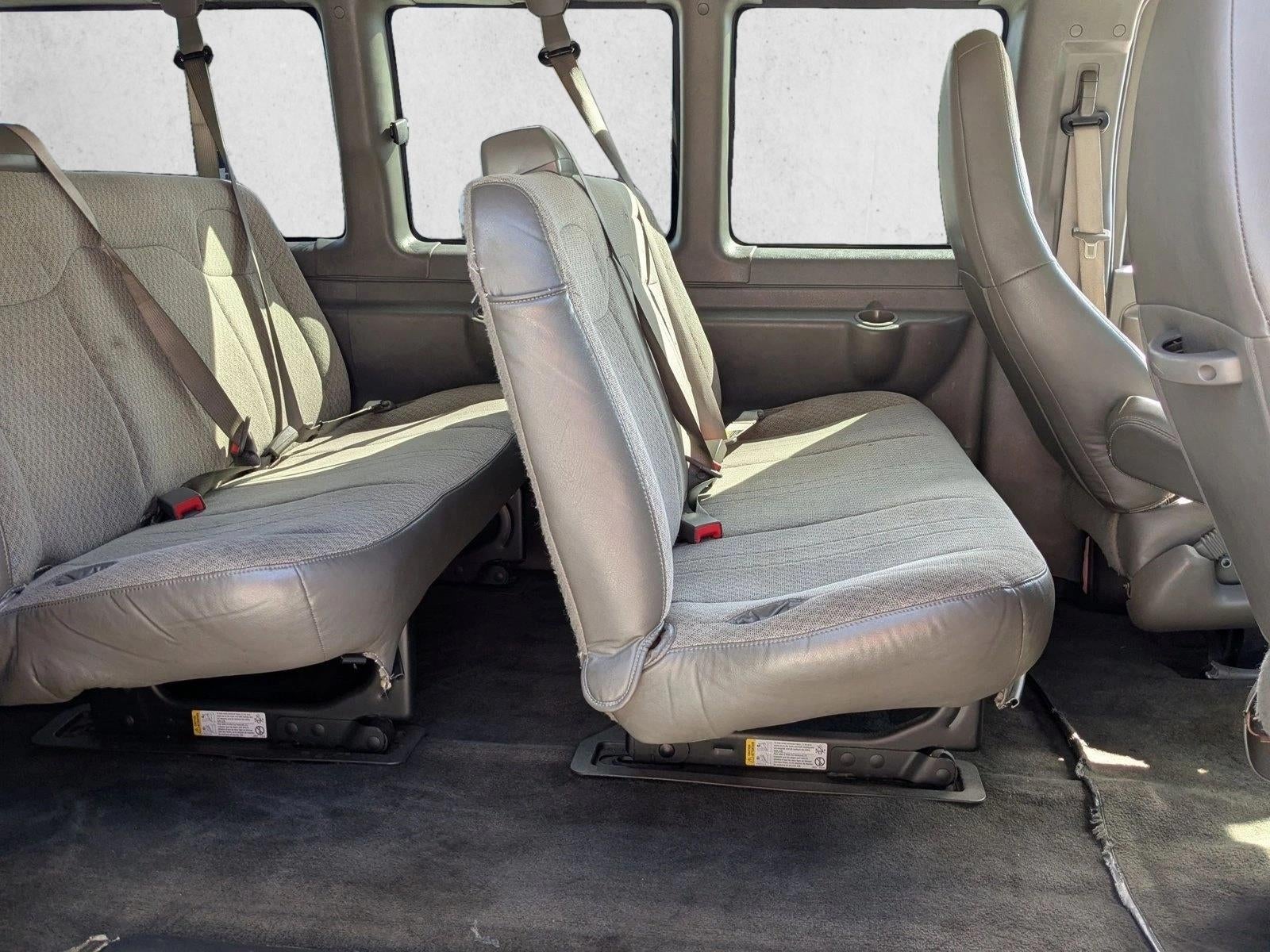 2017 Chevrolet Express Passenger 3500 LT