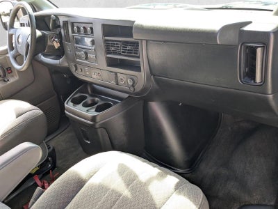 2017 Chevrolet Express Passenger 3500 LT