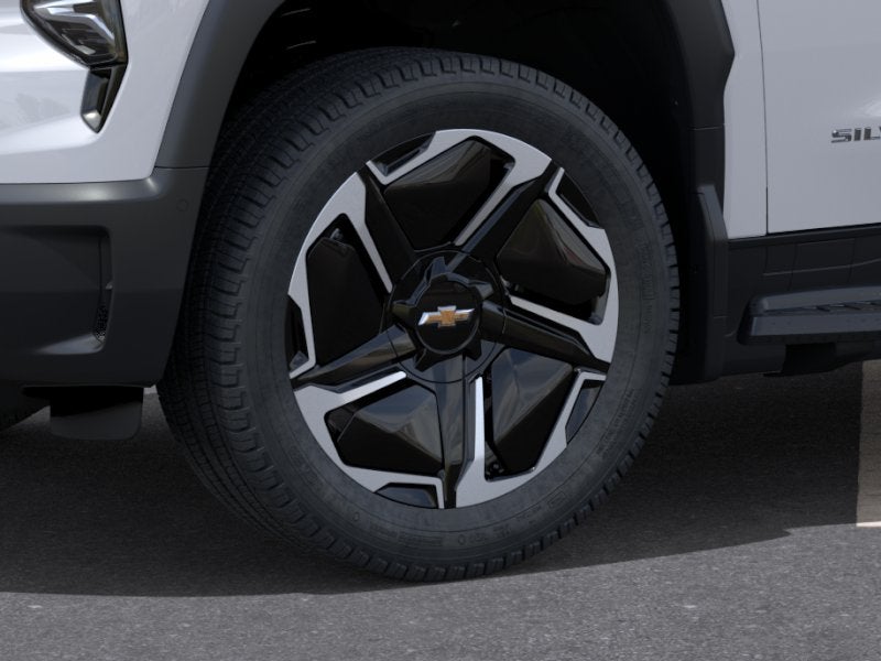 2026 Chevrolet Silverado EV LT - Photo 33