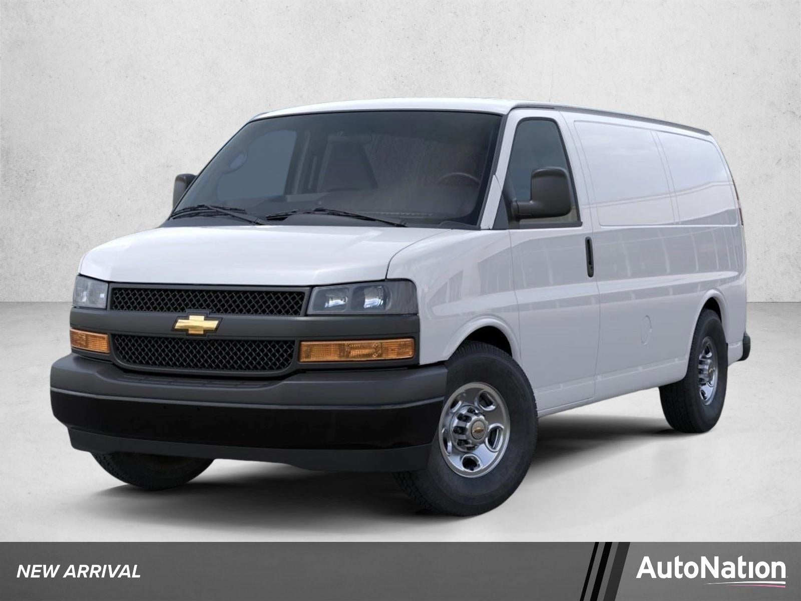 2026 Chevrolet Express 2500 Work Van HD's photo